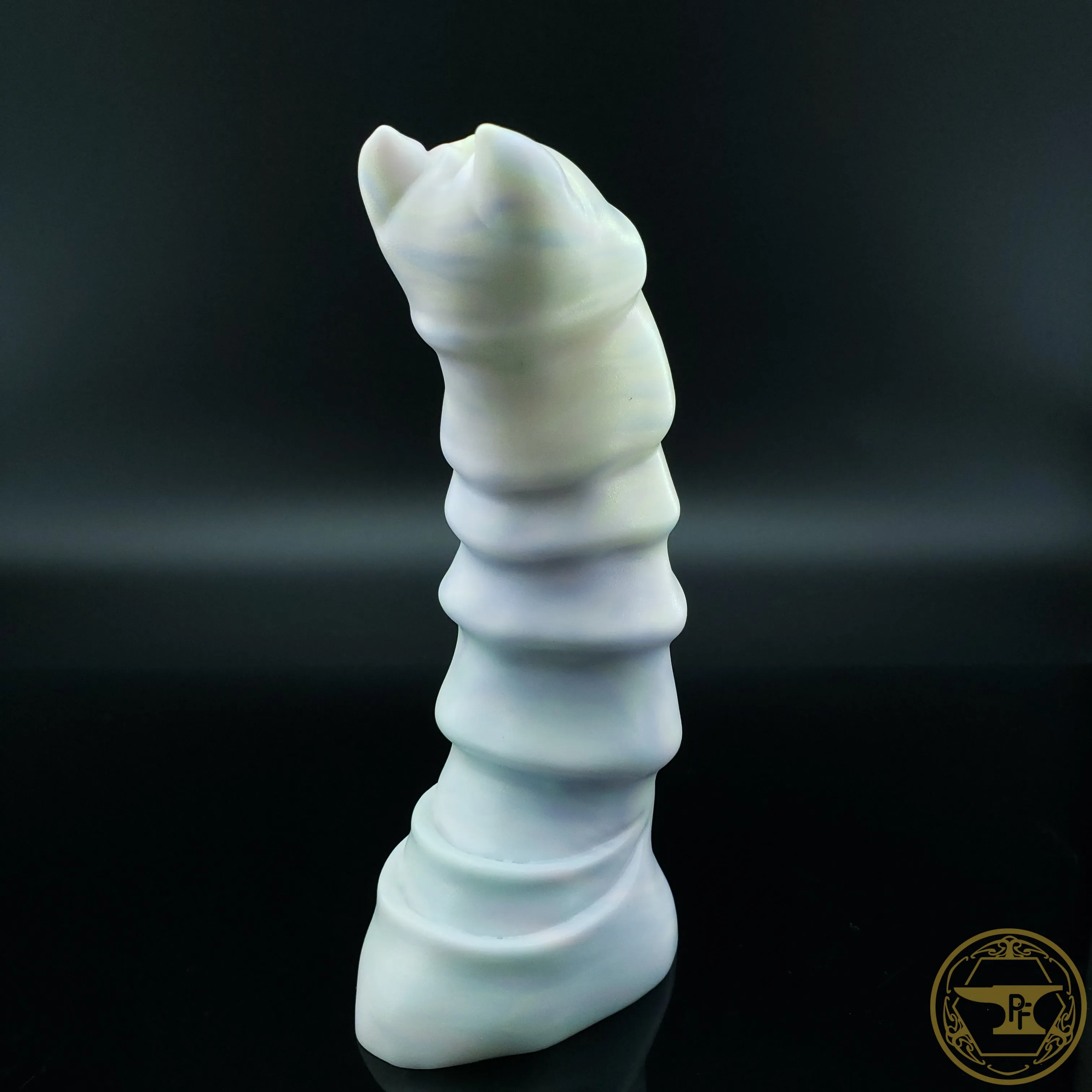 *|3/27|* Small Ankheg. Medium 00-50 Firmness. VERY Calm Pastel Rainbows. 6036