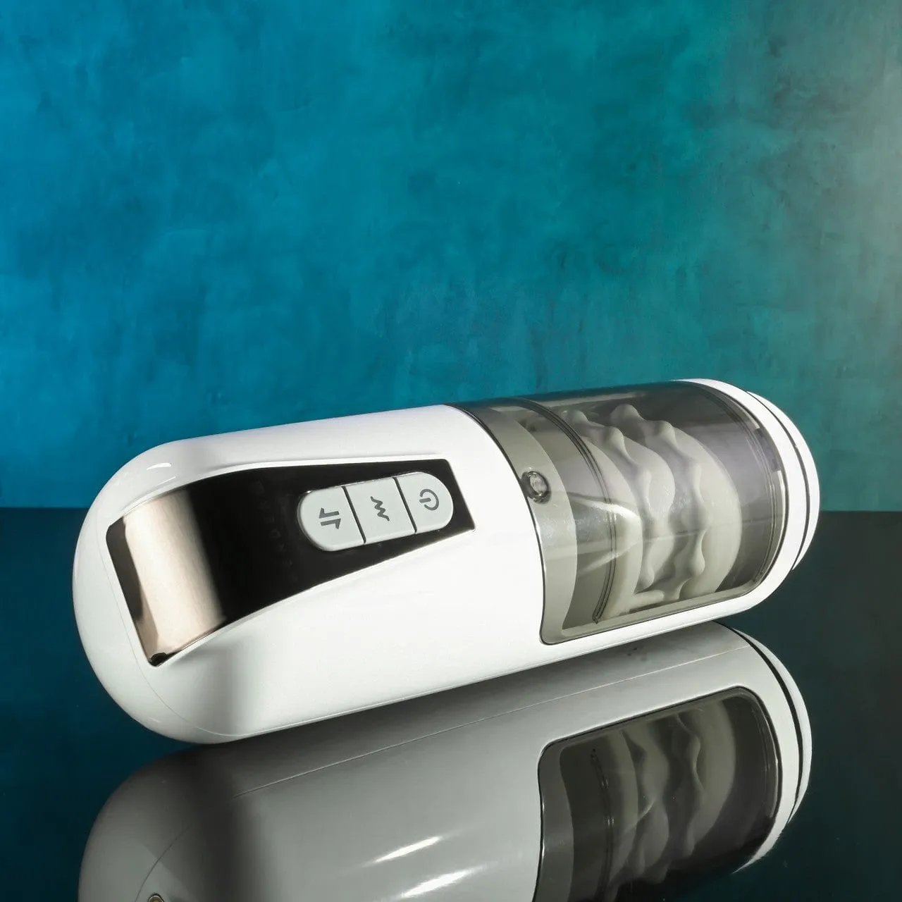 Evolved - Gender X Get Your Stroke On Thrusting Vibrating Masturbator (White)