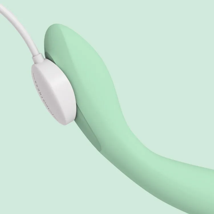 MESANEL Laora Warming G-Spot Vibrator with Charging Case